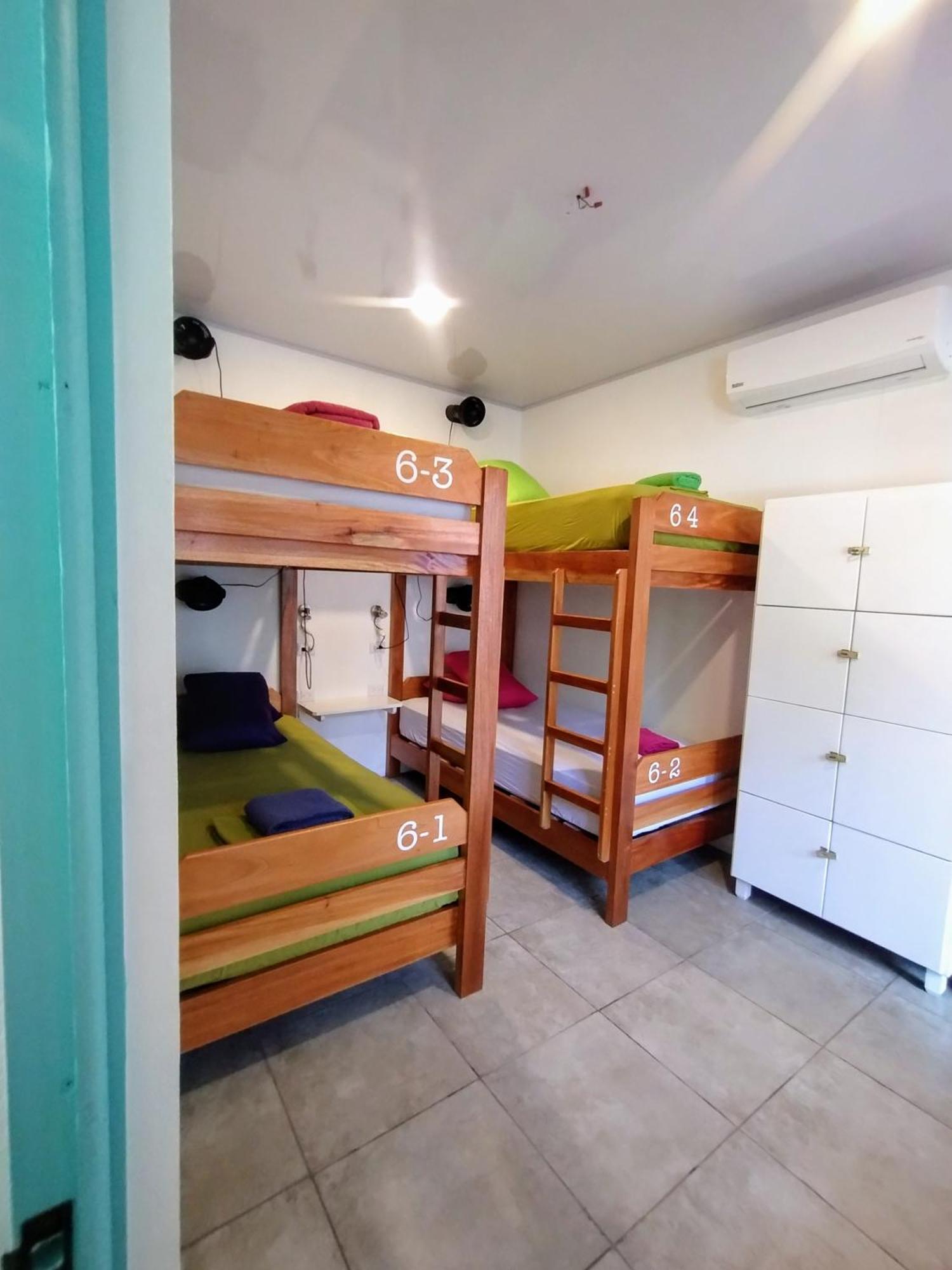 Casajungla Hostel Jacó Exteriör bild